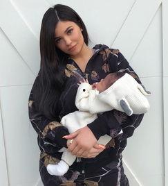 凯莉詹娜最新爆料,揭秘家族内幕与个人生活细节